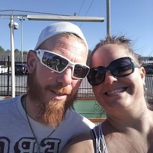 Meet your Posher, Joy